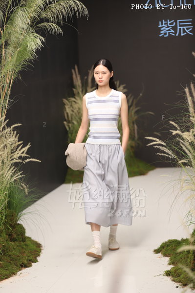 NamYau-FW-2411-Show1_010.JPG