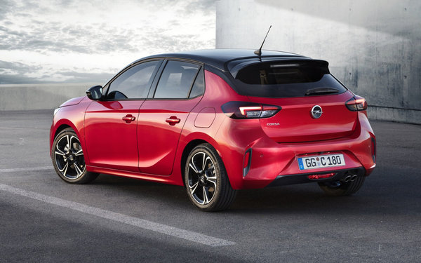 opel-corsa-back-side_1800x1800.jpg