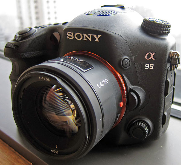 Sony-A99.jpg
