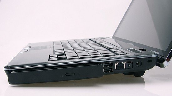 TOSHIBA SATELLITE M5004.jpg