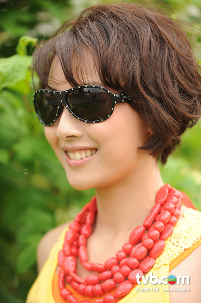 sunglass-09.jpg