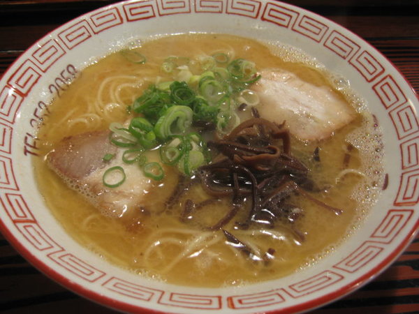 japanese-food-japan-kumamoto-ramen1.jpg