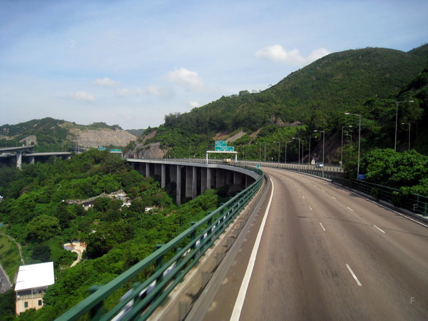 Tuen_Mun_Road_Ting_Kau_Section.jpg
