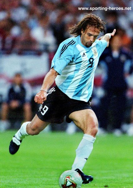 BATISTUTA_G_20020607_GH_L.jpg