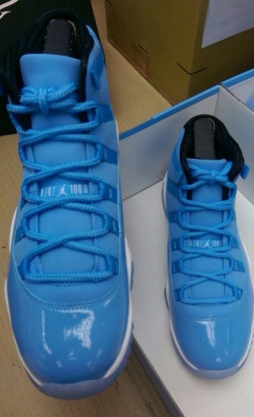 air-jordan-11-pantone-ultimate-gift-of-flight-pack-623x1024.jpg