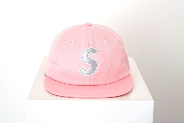 1090580-klekt-supreme-3m-reflective-s-logo-6-panel-pink-normal.jpg