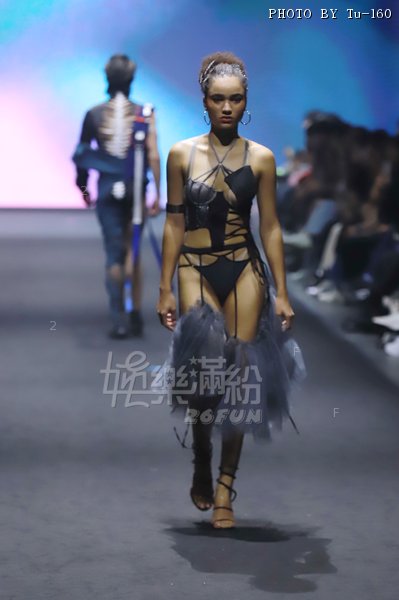 Polyu-FW2406-FW_425.JPG
