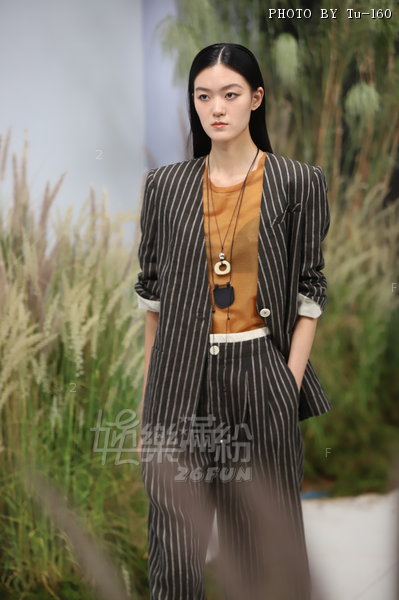 NamYau-FW-2411-Show2_012.JPG