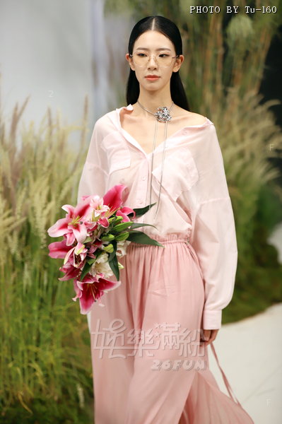 NamYau-FW-2411-Show1_454.JPG