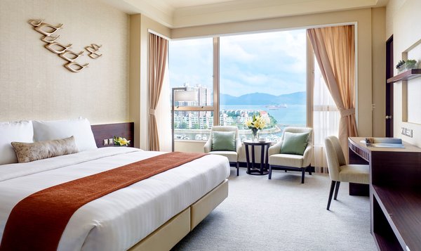 6-deluxe-seaview-room_d.jpg