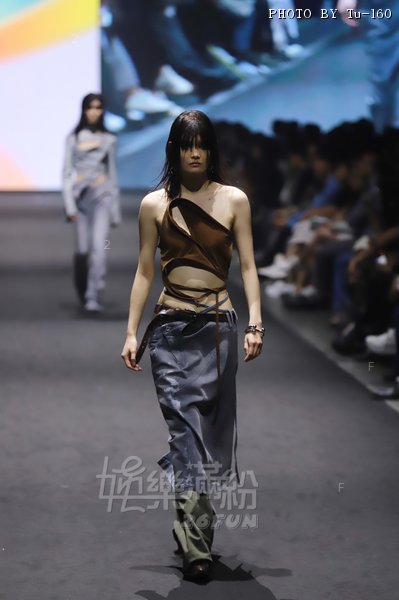 Polyu-FW2406-FW_740.JPG