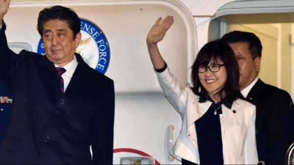 安倍晉三, 稻田朋美 (1).jpg