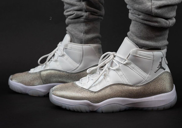 air-jordan-11-metallic-silver-wmns-release-info-1.jpg