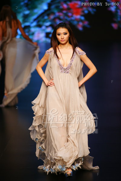 HKFW2011W-D2G1_015.jpg