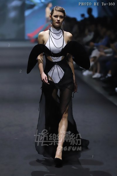 Polyu-FW2406-FW_536.JPG