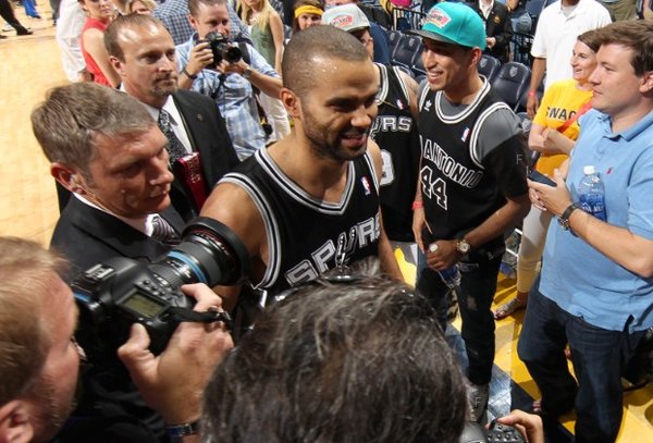 130528010605-tony-parker-celebration-emotion-052713_home-t3.jpg