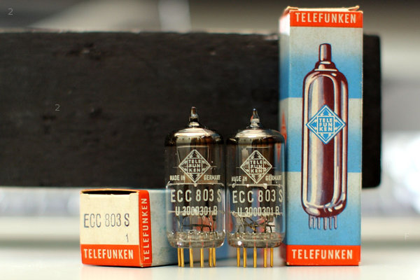 TelefunkenECC803s.JPG