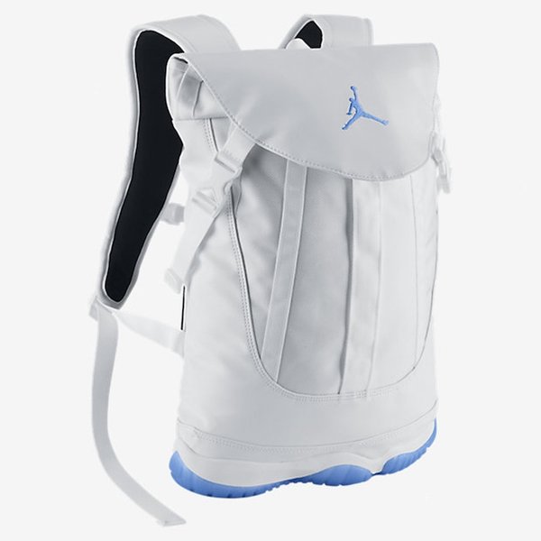 air-jordan-11-premium-bag-legend-blue.jpg