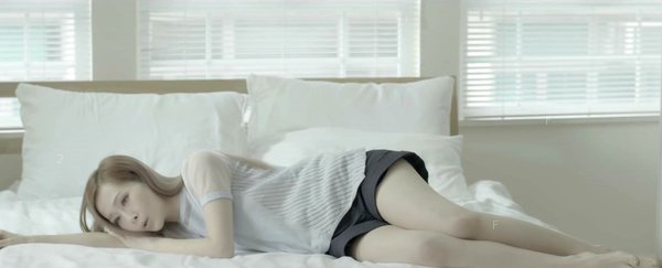 20150902 關心妍 Jade Kwan #人生銀行 MV Teaser [Official] [官方]_2.jpg