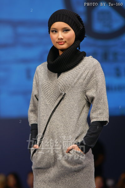 HKFW2010-D4M3_038.jpg