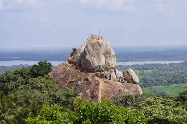 sigiriya-yapahuwa-mihintale (10).jpg