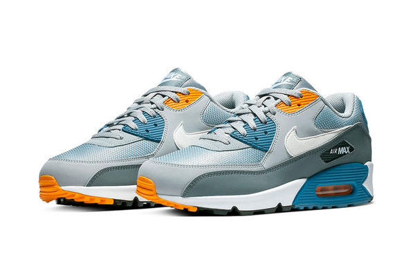 https _hypebeast.com_image_2019_01_nike-air-max-90-white-storm-1.jpg