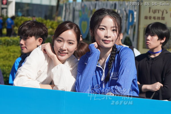 Pocari-241201_136.JPG