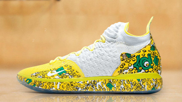nike-kd-11-scrooge-pe-christmas-day-2018.jpg