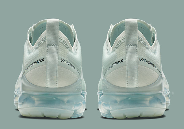 nike-vapormax-2019-barely-grey-ar6631-005-3.jpg