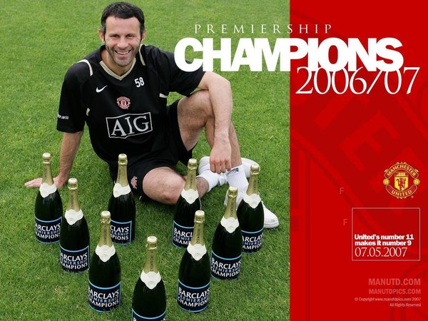 Premiership Champions 2006-07 02.JPG