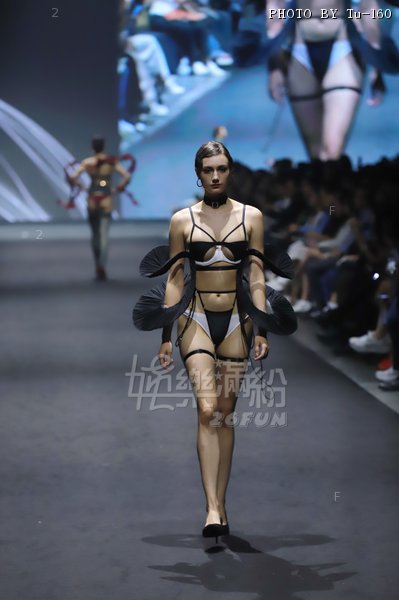 Polyu-FW2406-FW_519.JPG