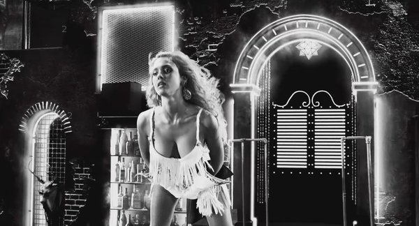 Jessica Alba - Sin City A Dame to Kill For - 5_2.jpg