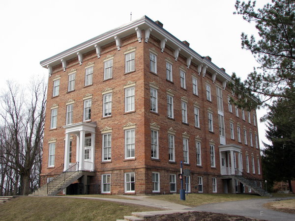 Richardson_Hall_at_St._Lawrence_University.JPG