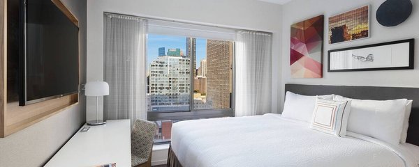 nycft-guestroom-0014-hor-feat.jpg