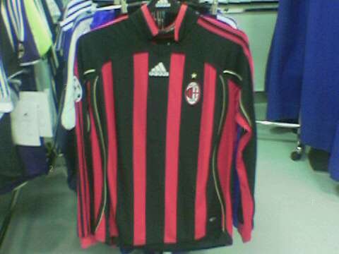 AC Milan Home.jpg