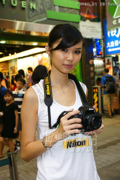 Nikon-MK091001_07.jpg