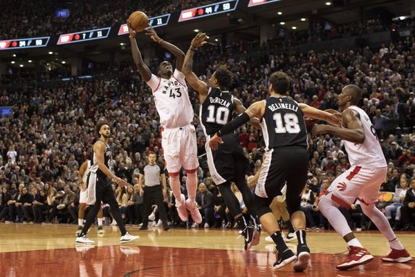 Spurs_Raptors_Basketball_50120.jpg