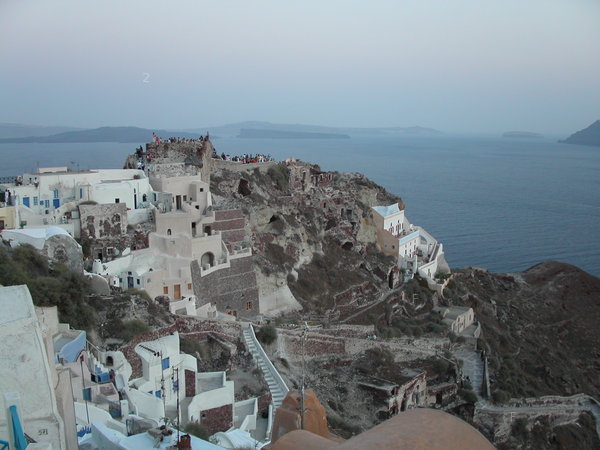 Oia after sunset 1.JPG