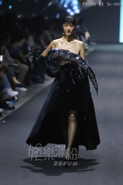 Polyu-FW2406-FW_220.JPG