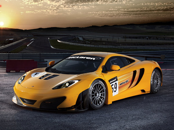 mclaren_mp4-12c-gt3-2011_r42.jpg