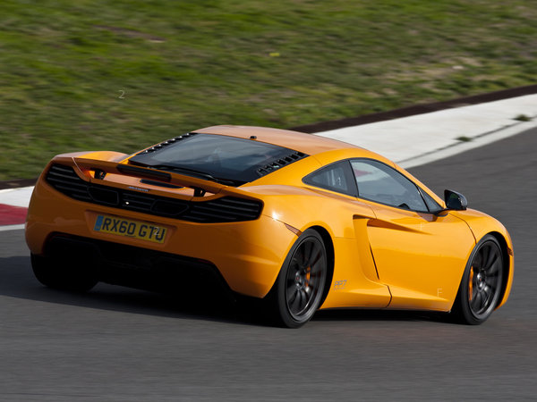 mclaren_mp4-12c-2011_r13.jpg