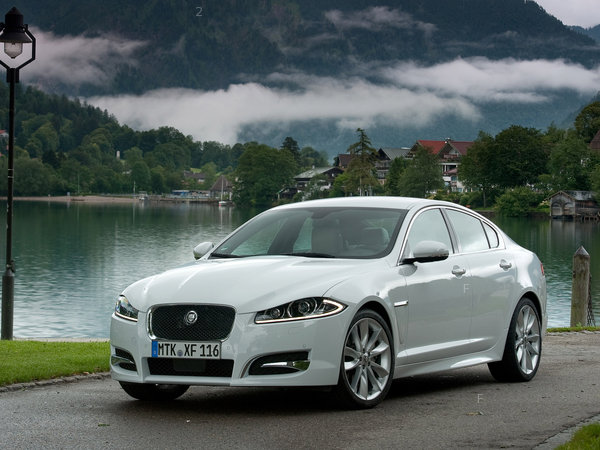 jaguar_xf-diesel-s-2011_r10_jpg.jpg