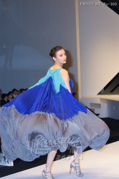 HKFW2010-D1M2_035.jpg