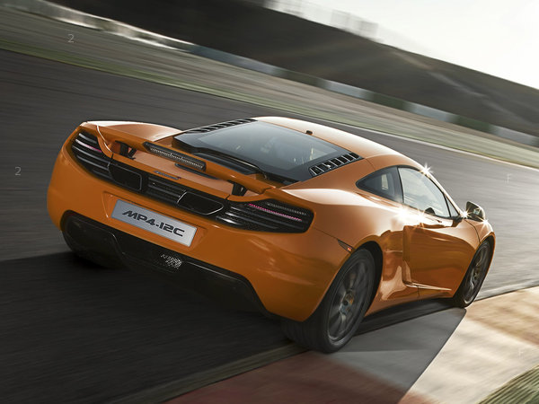 mclaren_mp4-12c-2011_r17.jpg