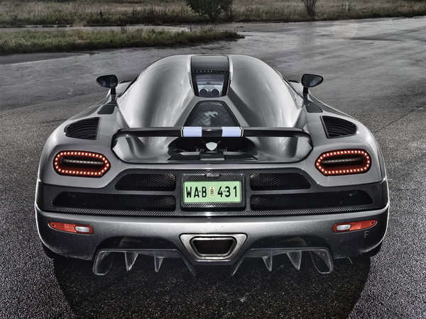 koenigsegg_agera-2010_r12.jpg