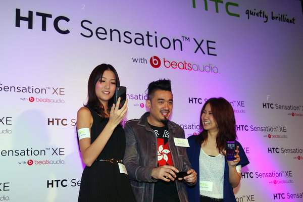 HTC-PR1110_m30.jpg