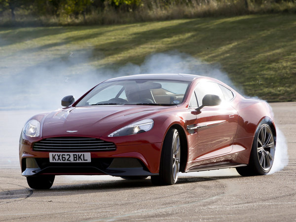 astonmartin_vanquish-uk-2012_r20_jpg.jpg