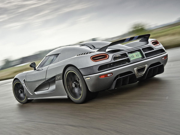 koenigsegg_agera-2010_r10.jpg