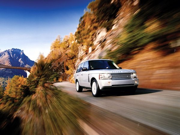 landrover_rangerover-supercharged()2005_m3[1].jpg