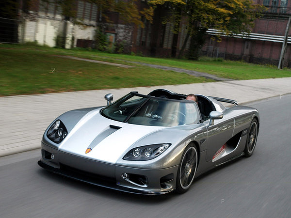 edo_koenigsegg-ccr-evo-817-2010_r5.jpg